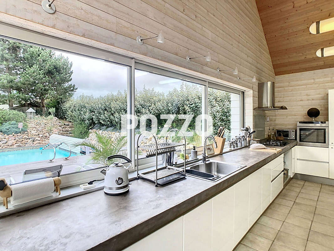 Maison à GOUVILLE-SUR-MER