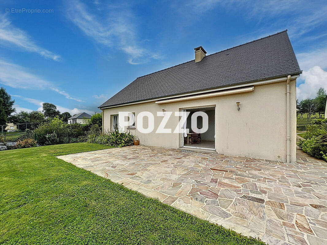 Maison à LE NEUFBOURG