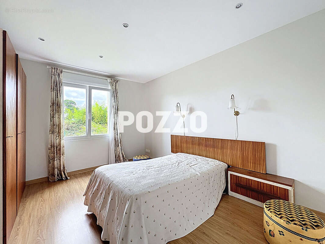 Maison à LE NEUFBOURG