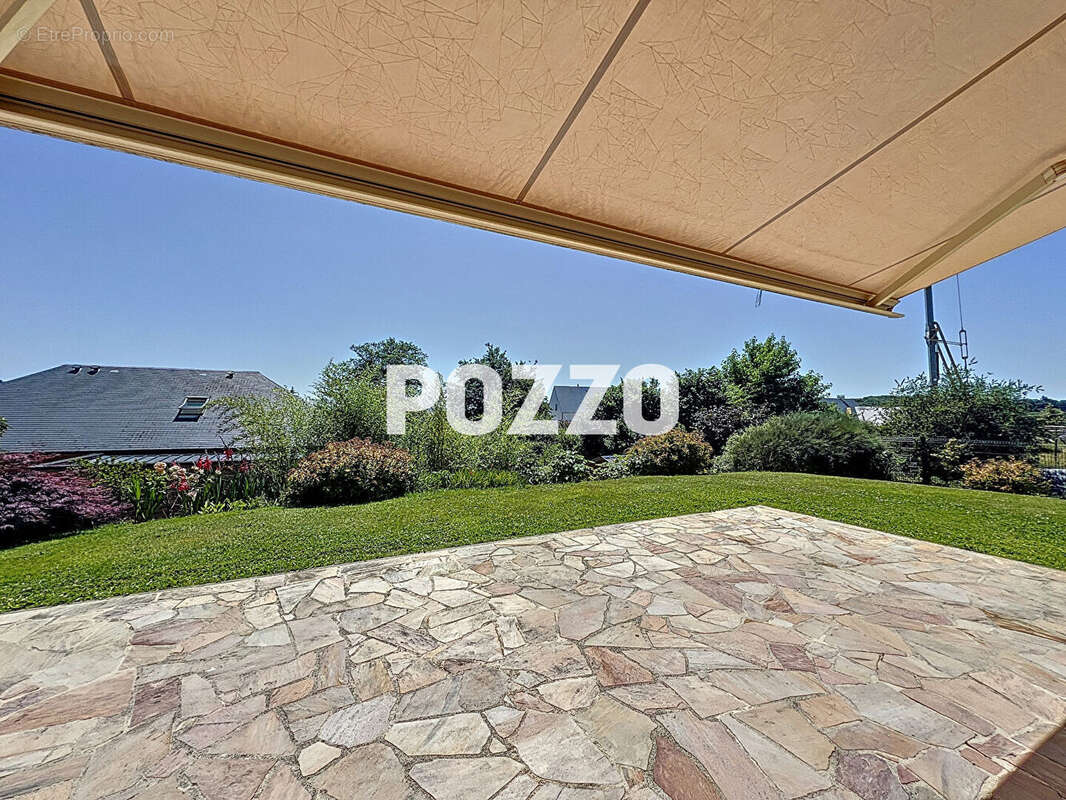 Maison à LE NEUFBOURG