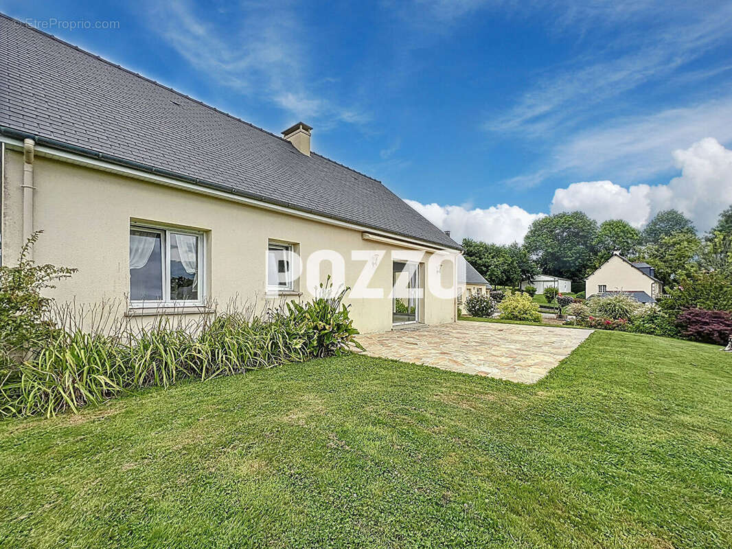 Maison à LE NEUFBOURG