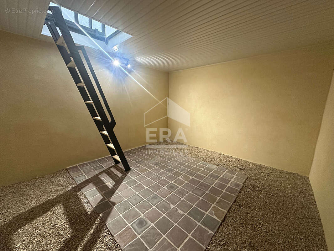 Maison à SAINT-FARGEAU-PONTHIERRY