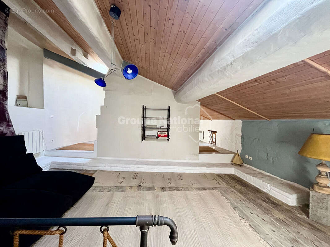 Appartement à CHATEAURENARD