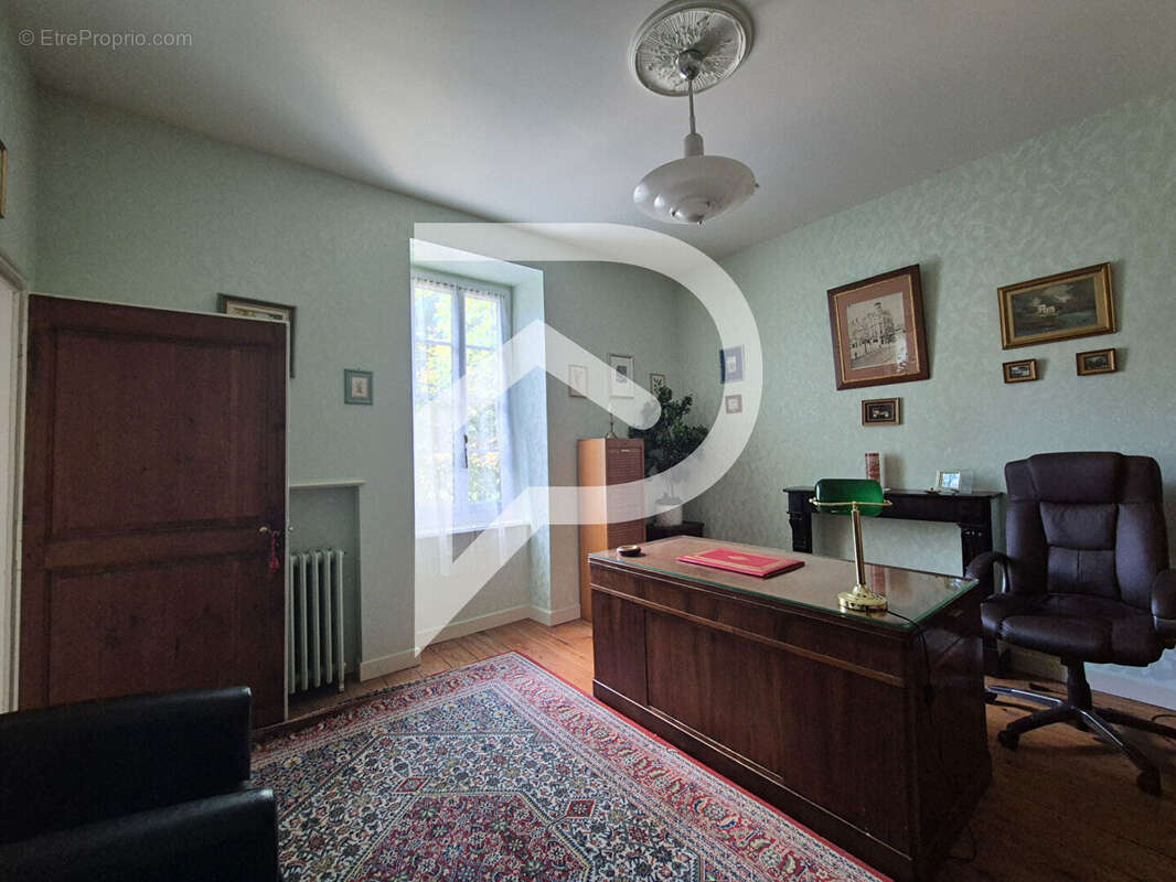 Maison à POULAN-POUZOLS