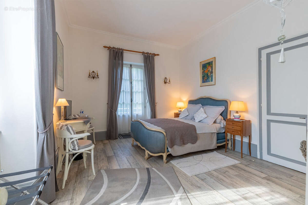 Maison à LUXEUIL-LES-BAINS