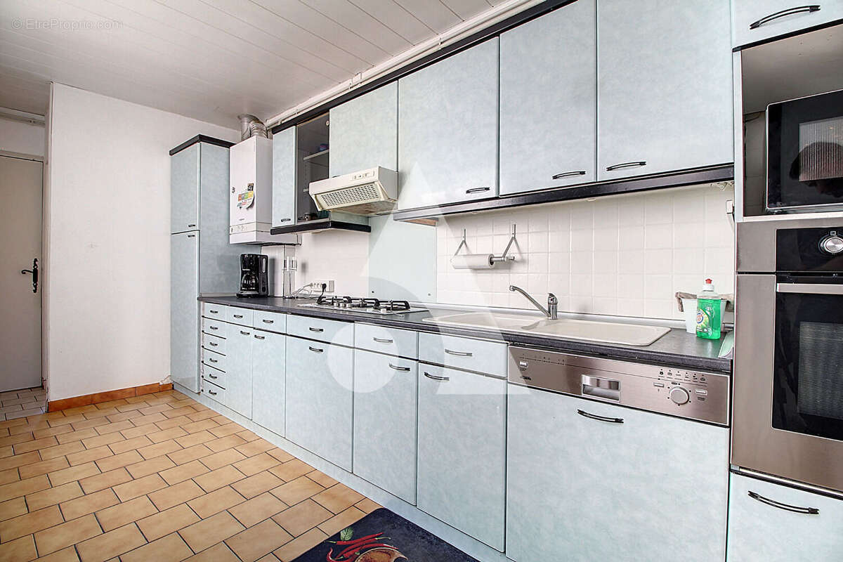 Maison à OSTRICOURT