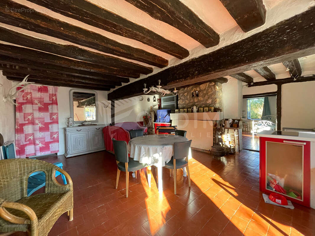 Maison à BONNY-SUR-LOIRE