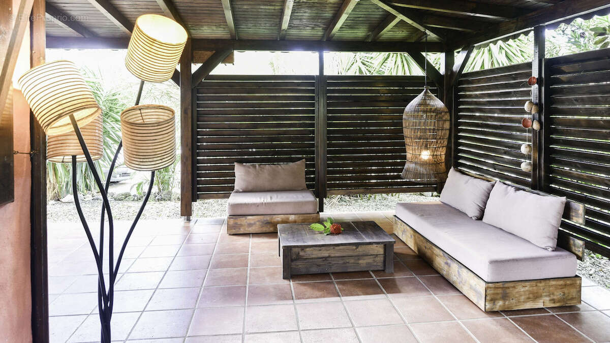 Maison à GRAND-BOURG