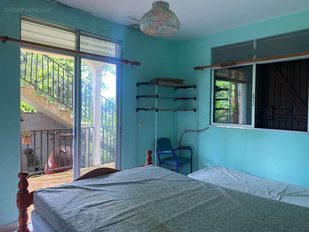 Maison à GRAND-BOURG