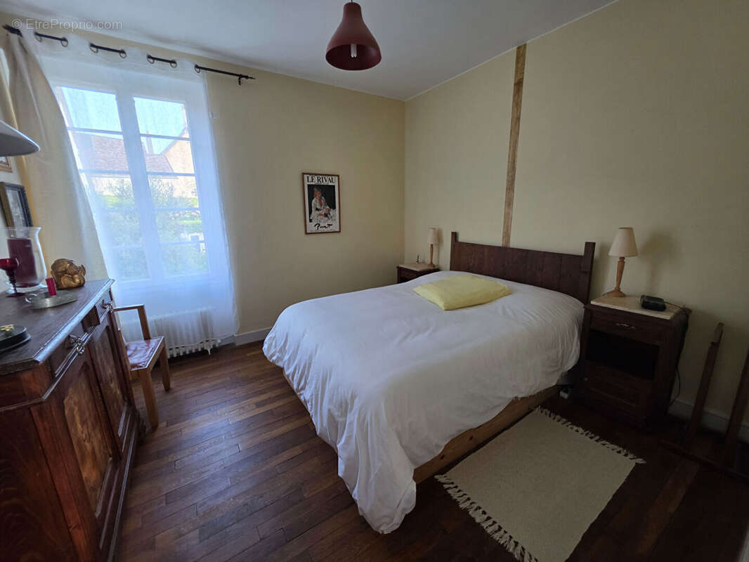 Maison à SAINT-PIERRE-DE-MAILLE