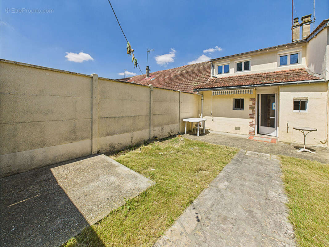 Maison à NOGENT-LE-ROI