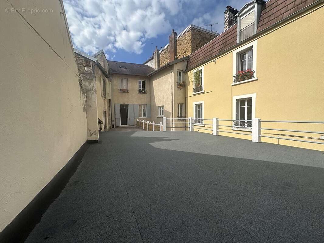 Appartement à LONS-LE-SAUNIER