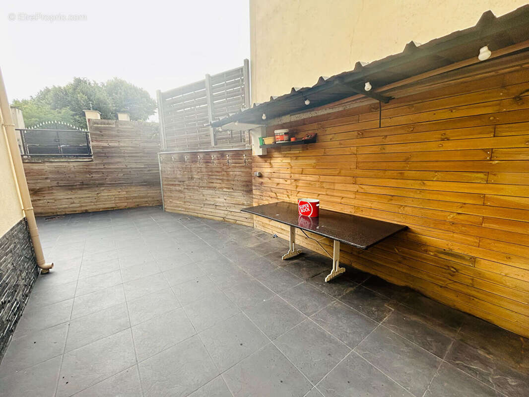 Maison à LE PERREUX-SUR-MARNE