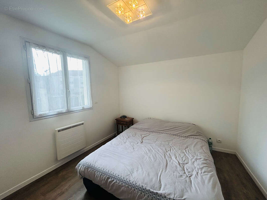 Maison à LE PERREUX-SUR-MARNE