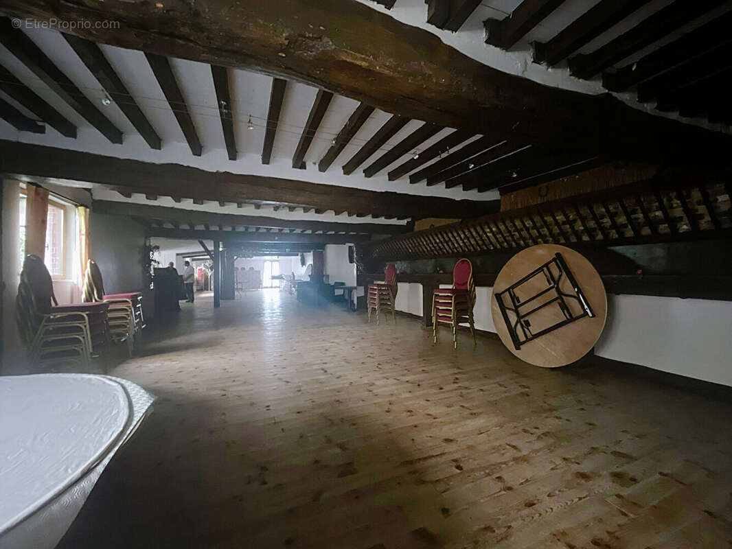 Appartement à BOURG-ACHARD