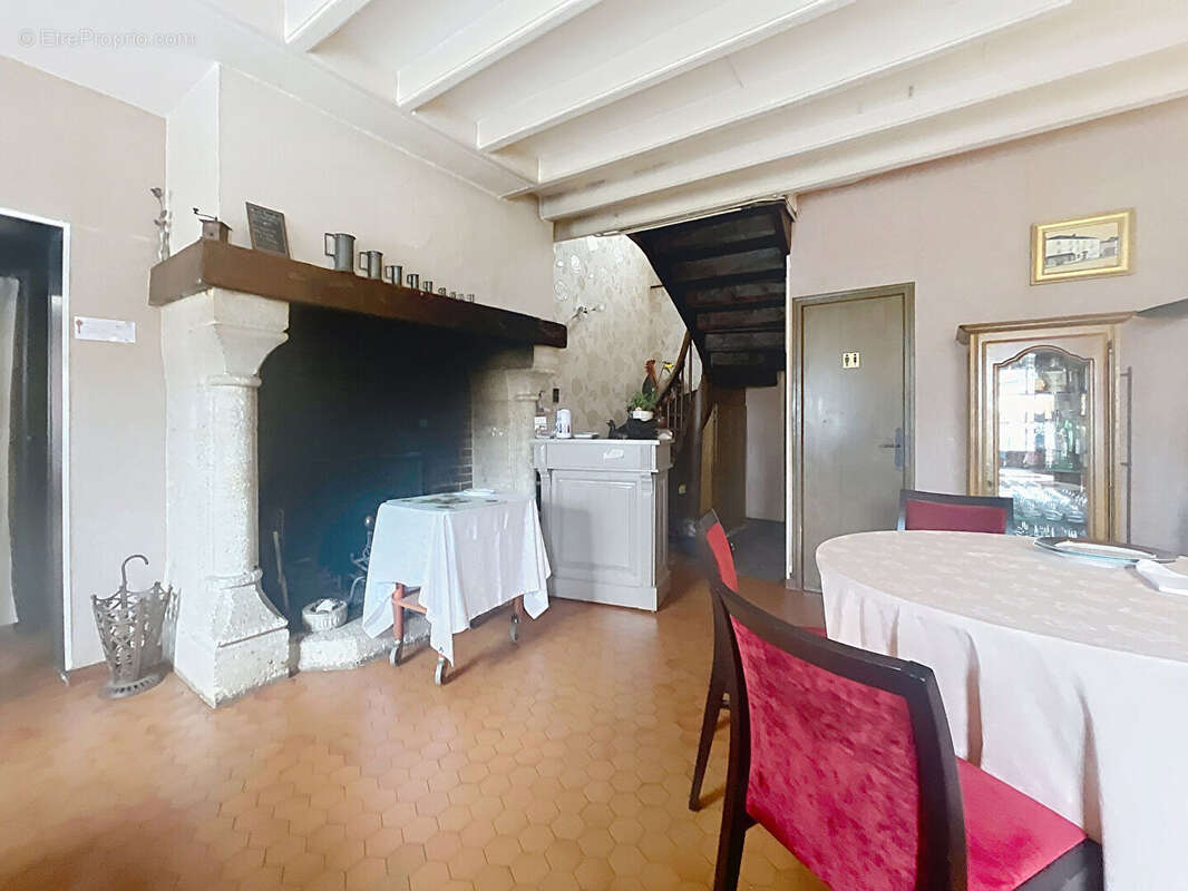 Appartement à BOURG-ACHARD