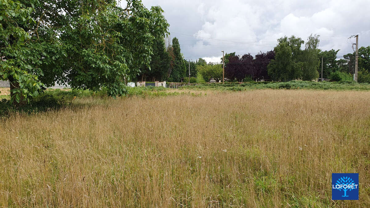 Terrain à MONTFORT-SUR-RISLE