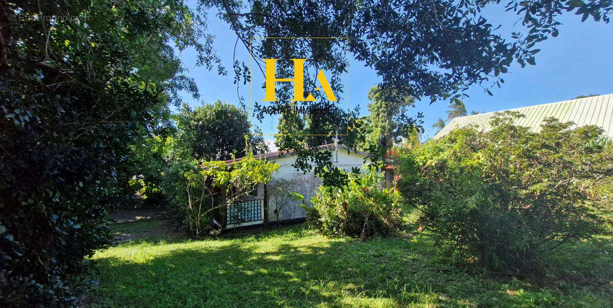 Maison à SAINTE-SUZANNE