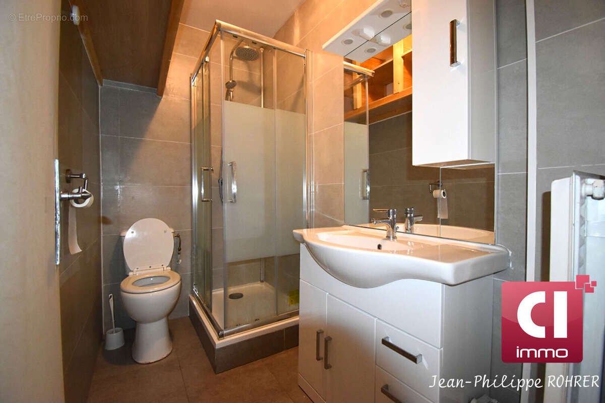 Appartement à UVERNET-FOURS