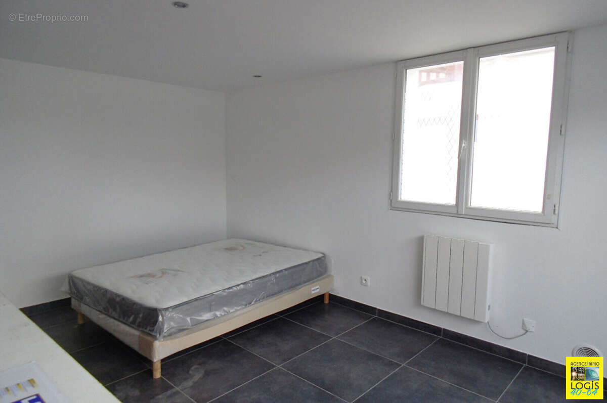 Maison à PORT-DE-LANNE