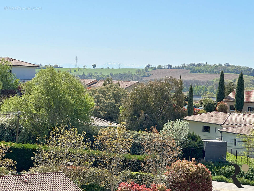 Terrain à AIGREFEUILLE