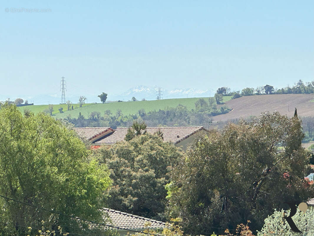 Terrain à AIGREFEUILLE