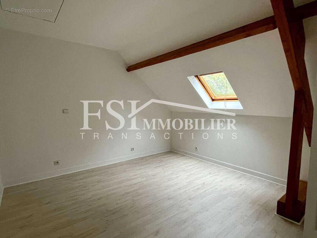 Maison à SAINT-LEU-LA-FORET