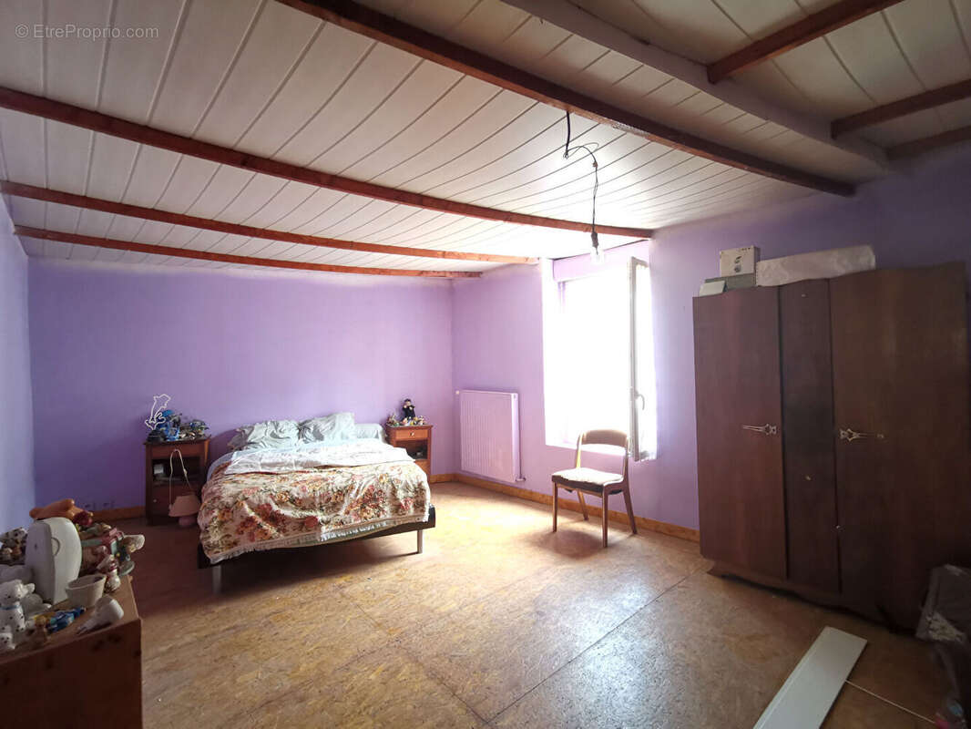 Appartement à BROU