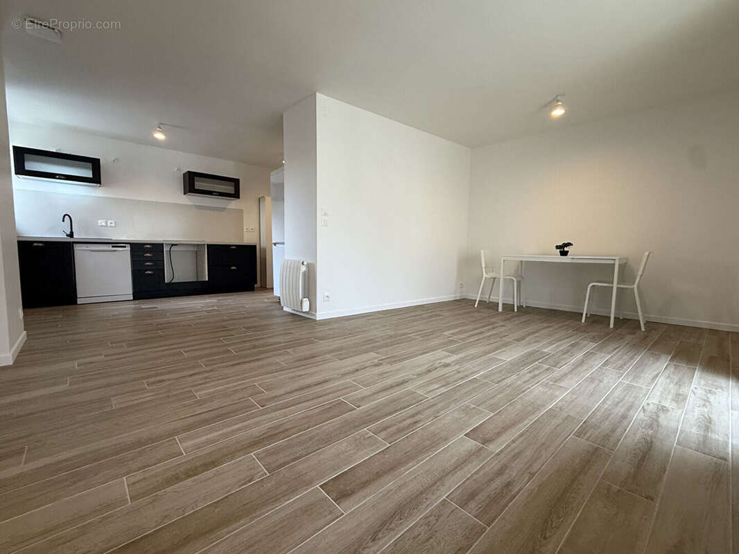 Maison à VOUVRAY-SUR-HUISNE