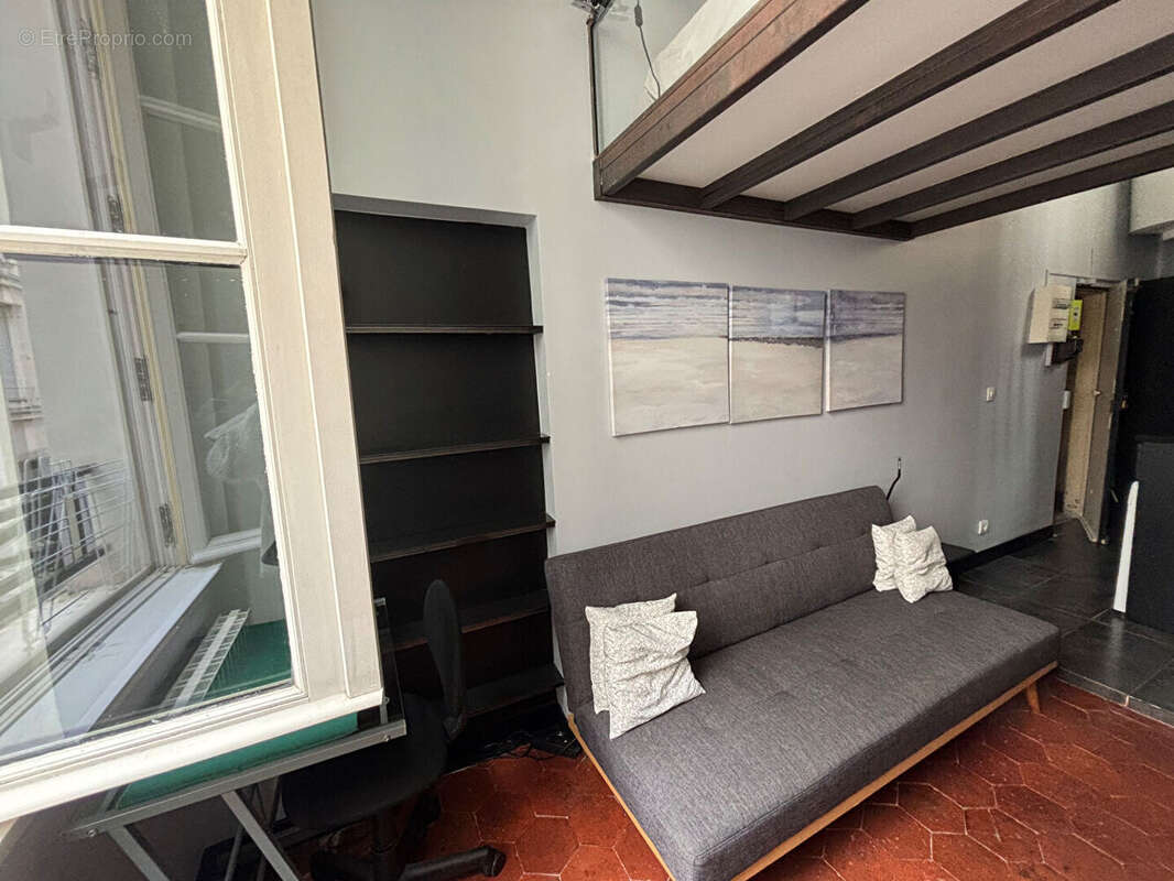 Appartement à PARIS-2E