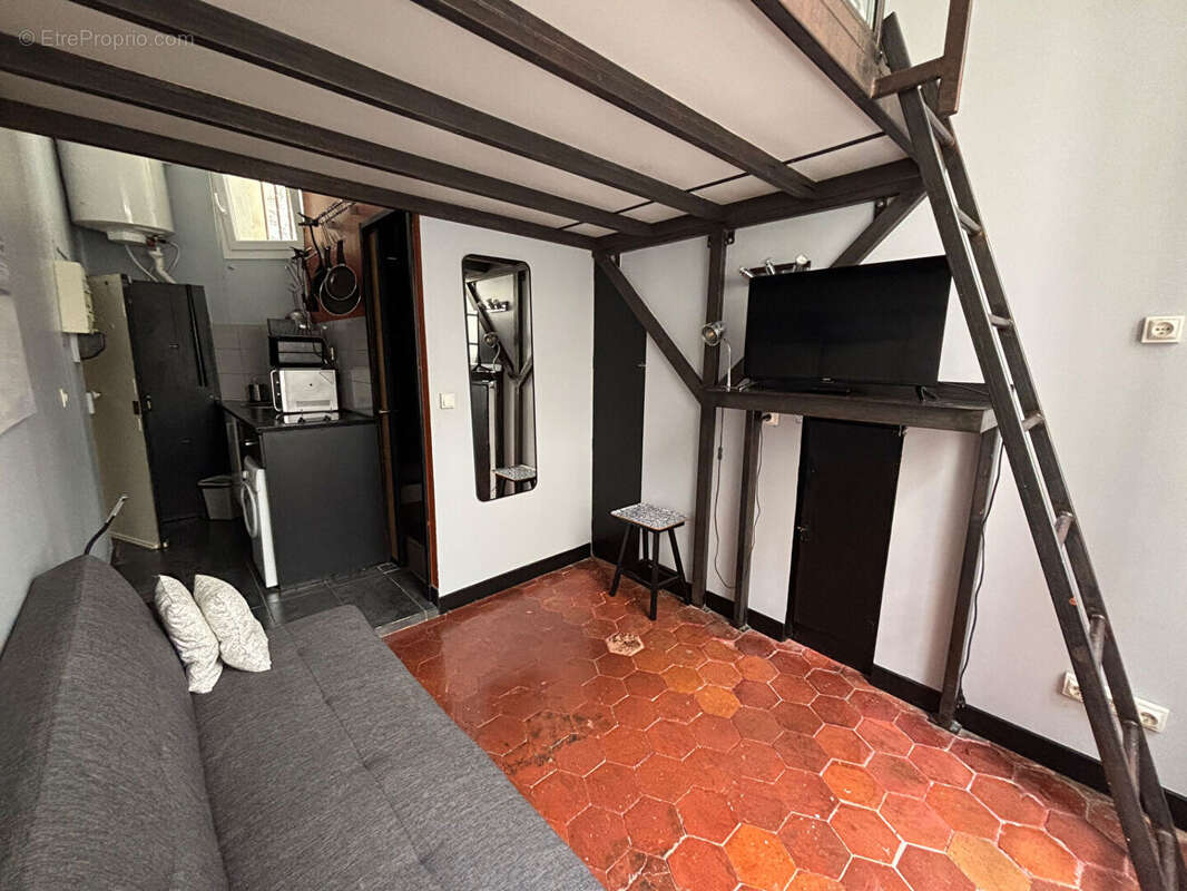 Appartement à PARIS-2E