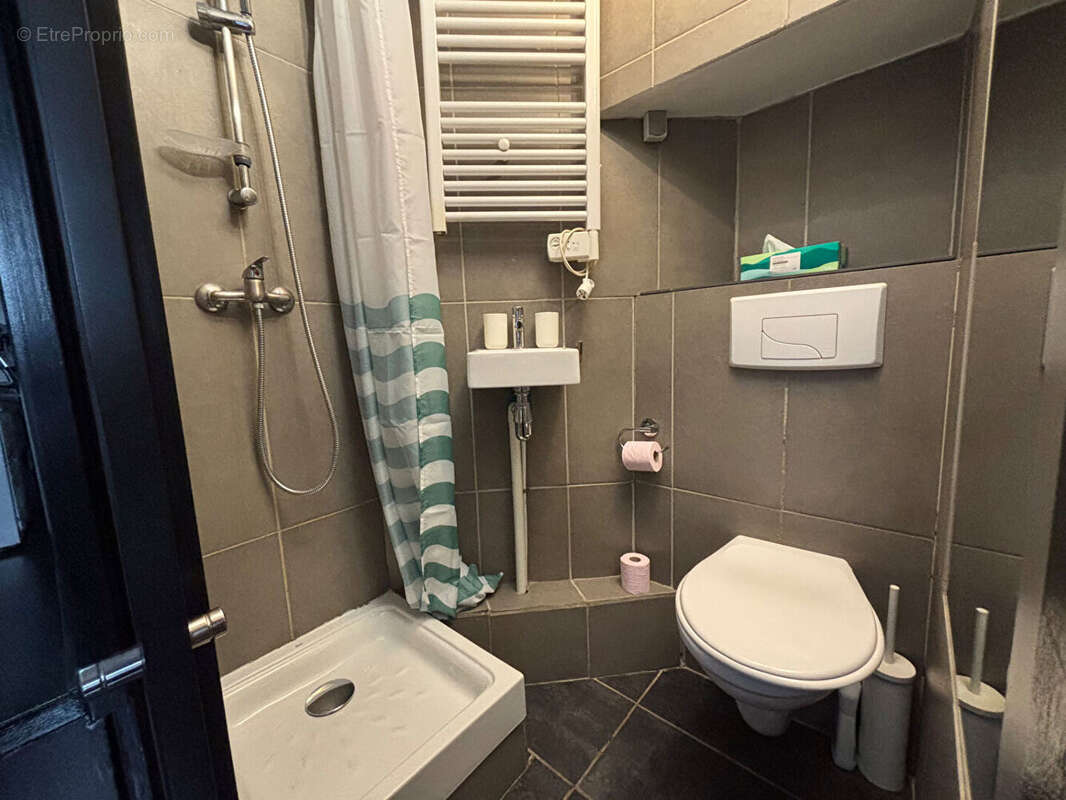 Appartement à PARIS-2E