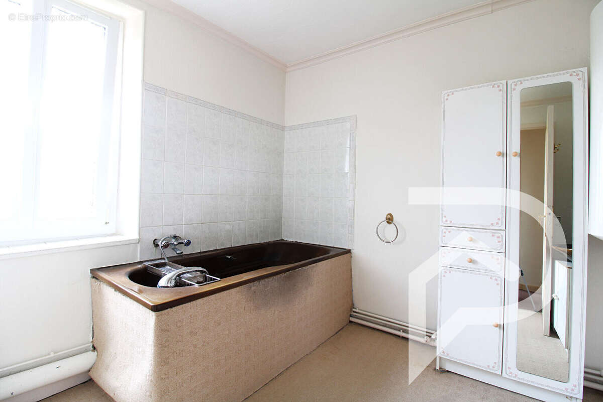 Maison à VINEUIL-SAINT-FIRMIN