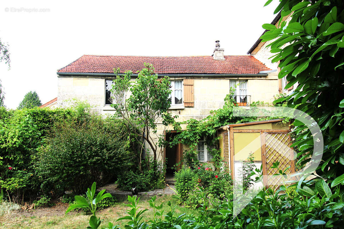 Maison à VINEUIL-SAINT-FIRMIN