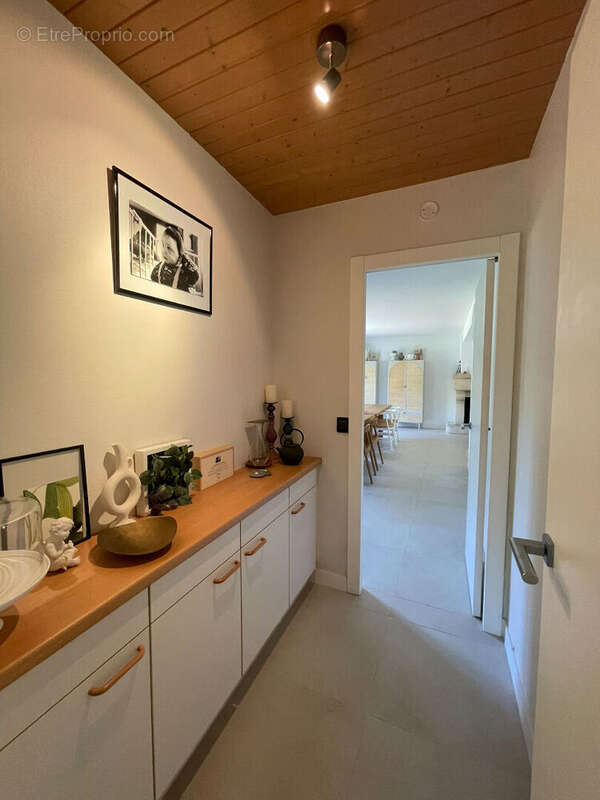 Maison à CRESPIERES