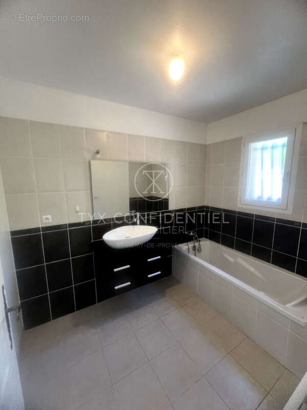 Maison à SAINT-REMY-DE-PROVENCE