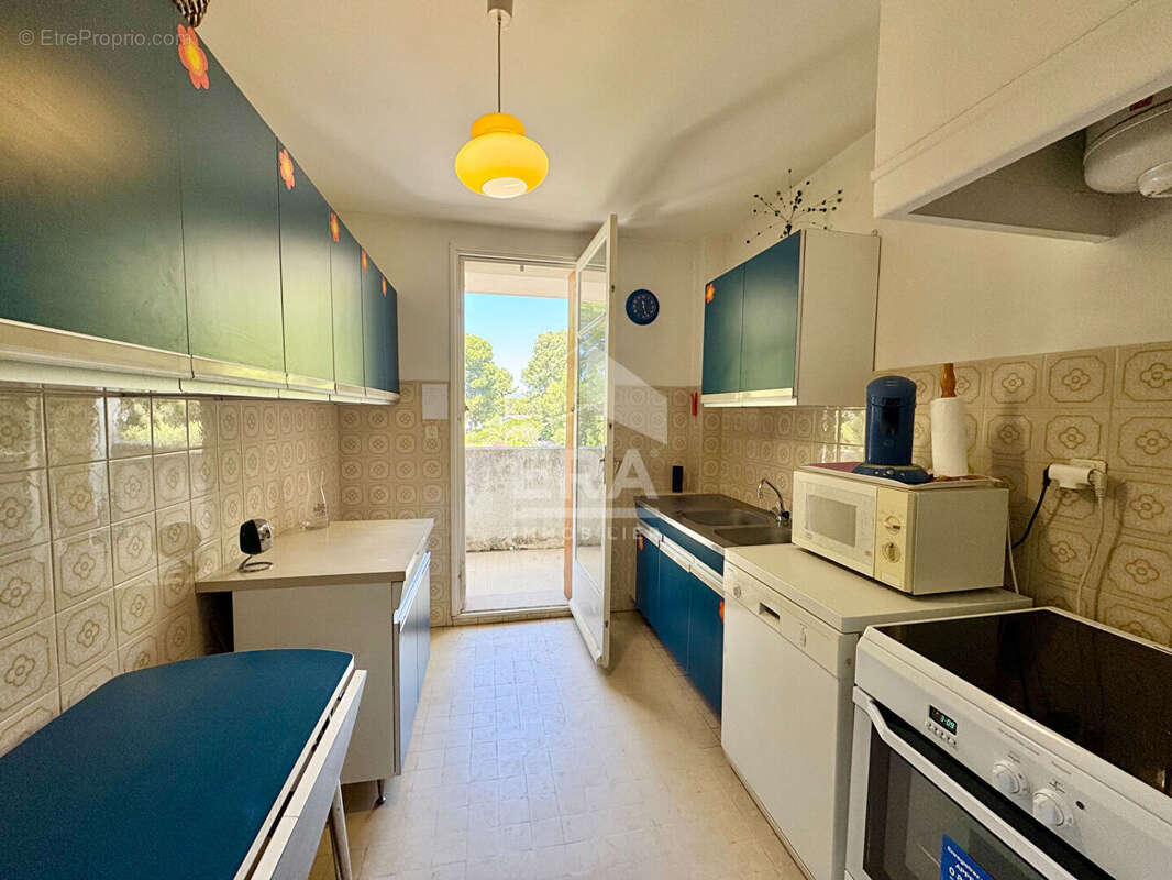 Appartement à SAINT-CYR-SUR-MER