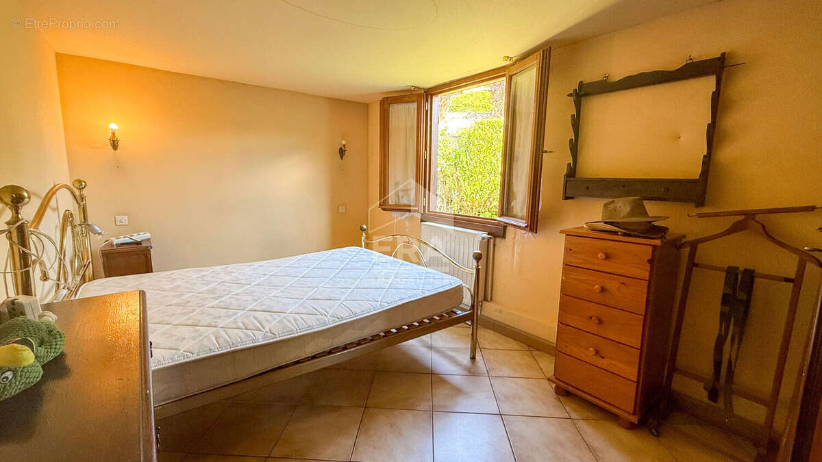 Maison à EVERGNICOURT