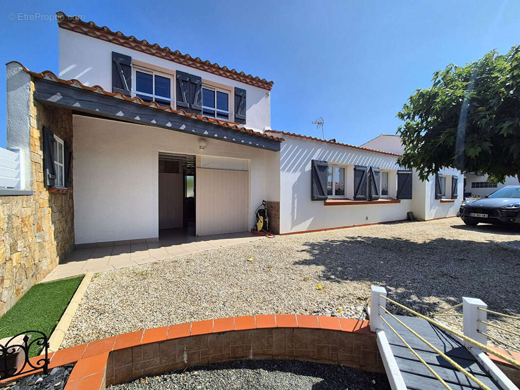 Maison à SAINT-HILAIRE-DE-RIEZ