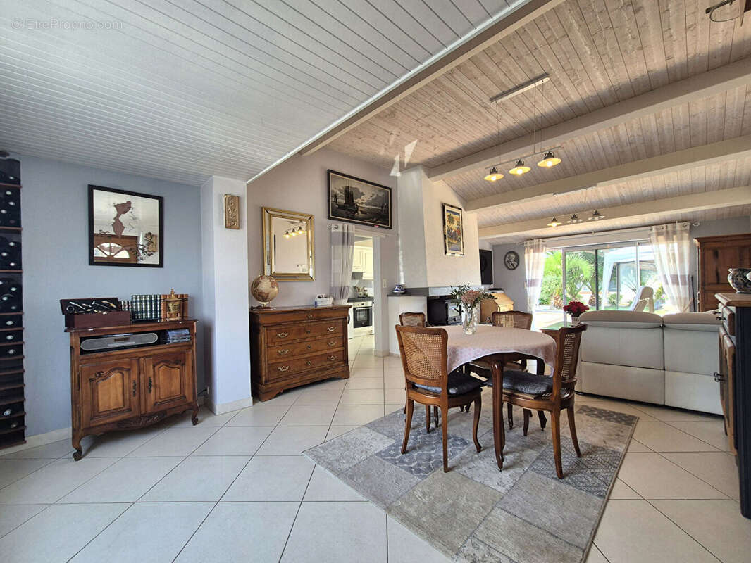 Maison à SAINT-HILAIRE-DE-RIEZ