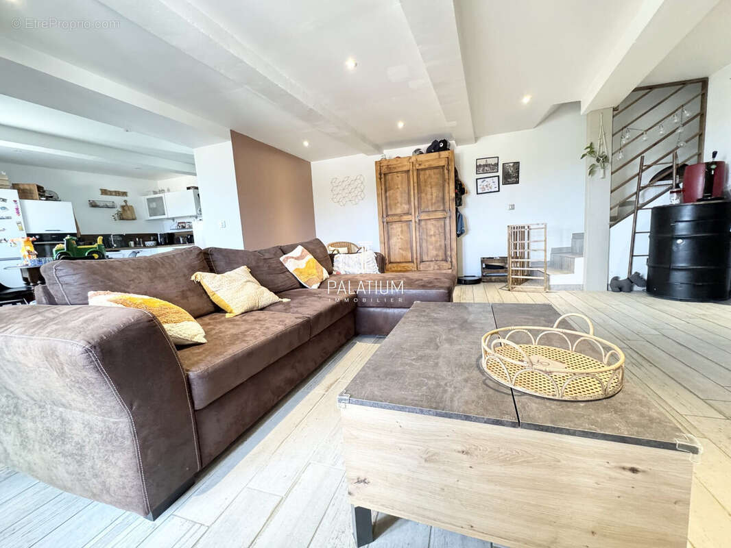 Maison à PUIMOISSON