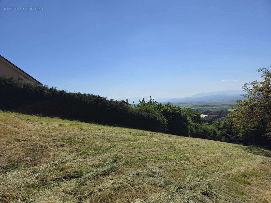 Terrain à LA COTE-SAINT-ANDRE