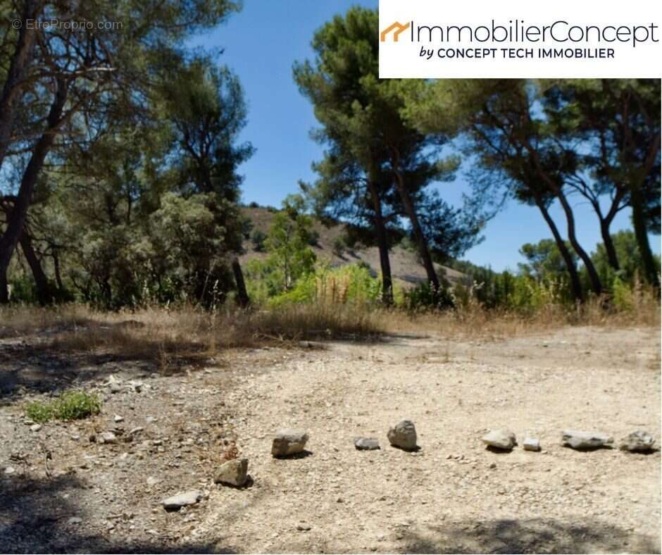 Terrain à SEPTEMES-LES-VALLONS