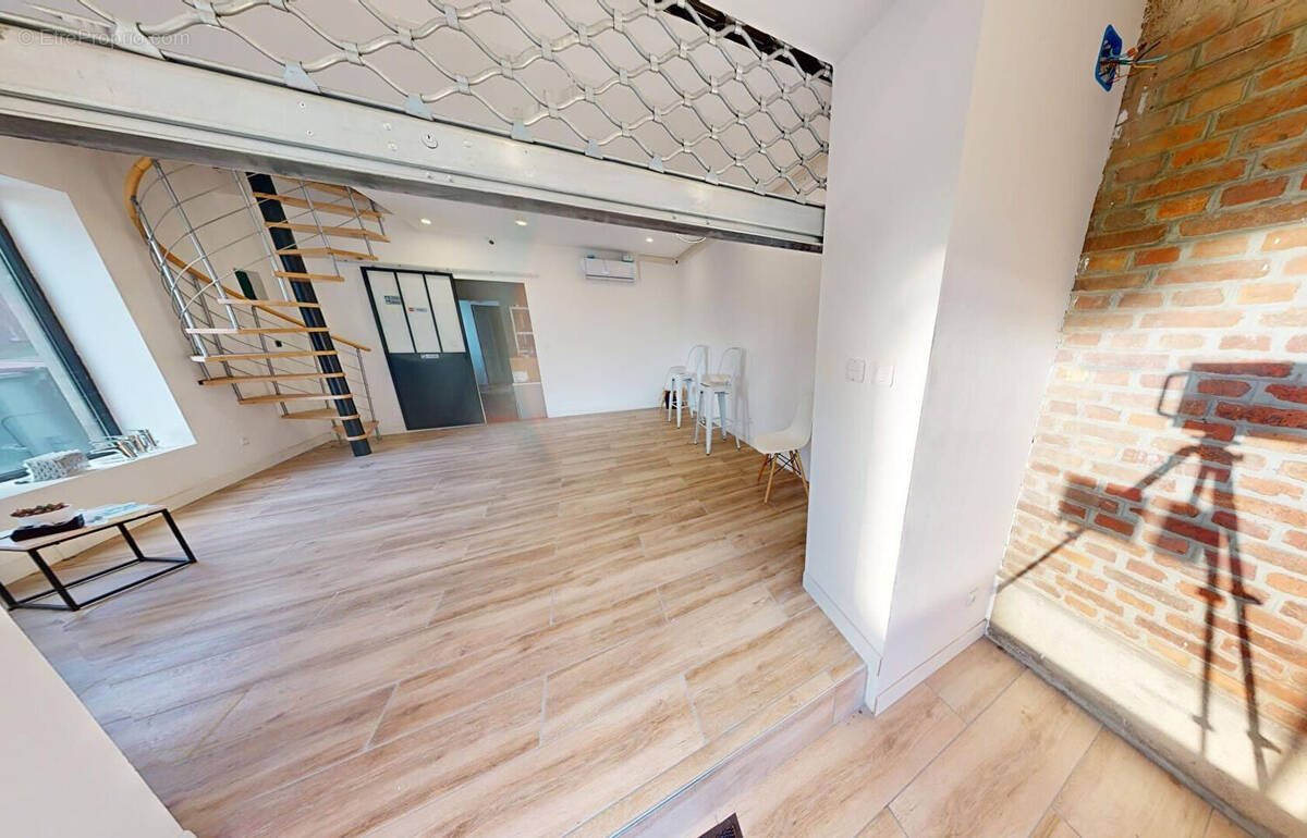 Maison à SAINT-QUENTIN