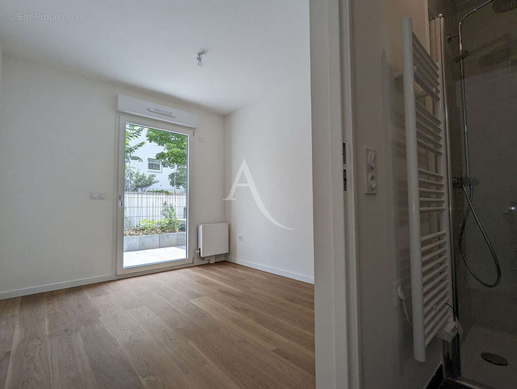 Appartement à SURESNES