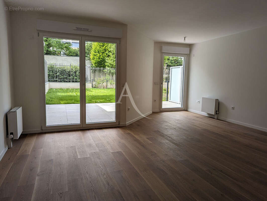Appartement à SURESNES