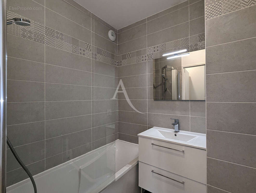 Appartement à SURESNES