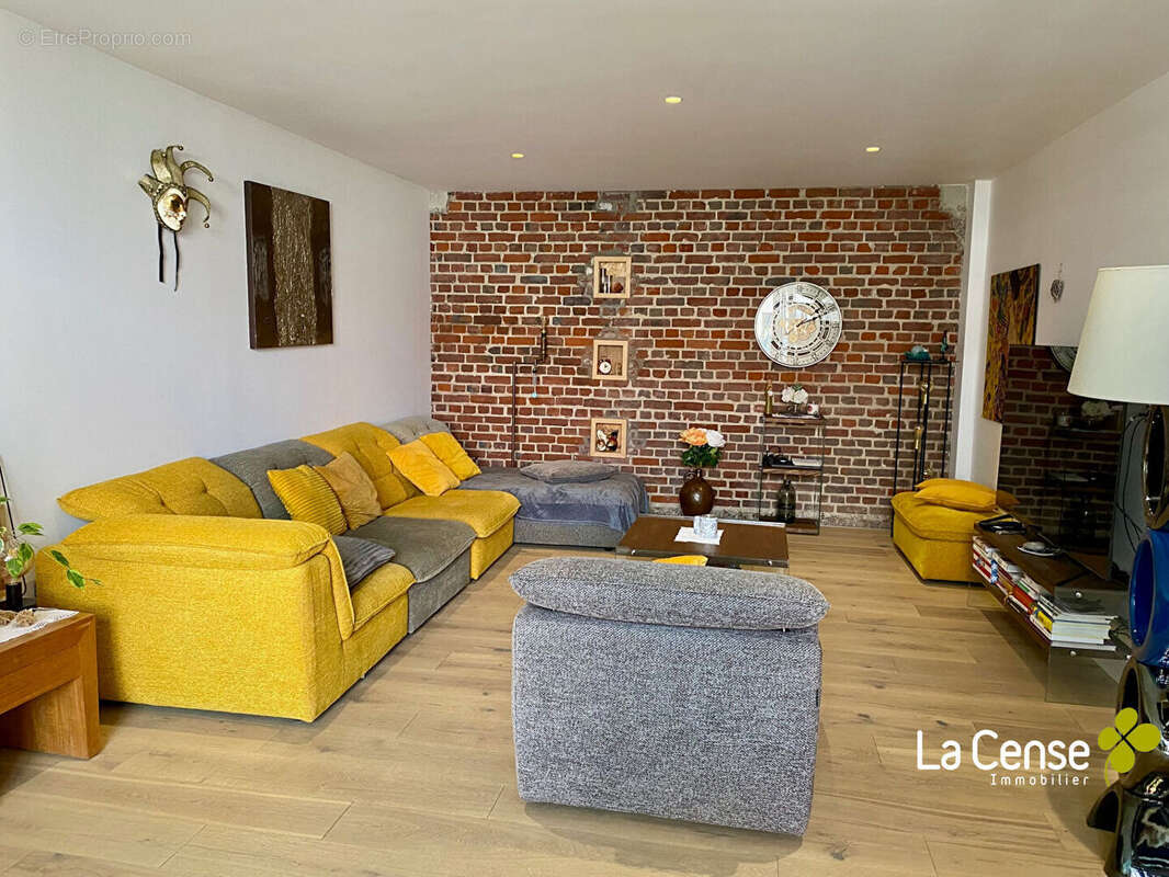 Maison à BOURGHELLES