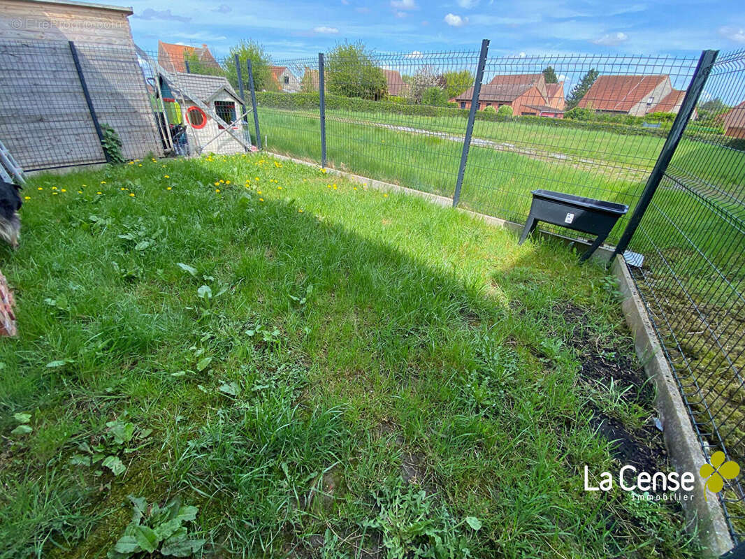 Maison à BOURGHELLES
