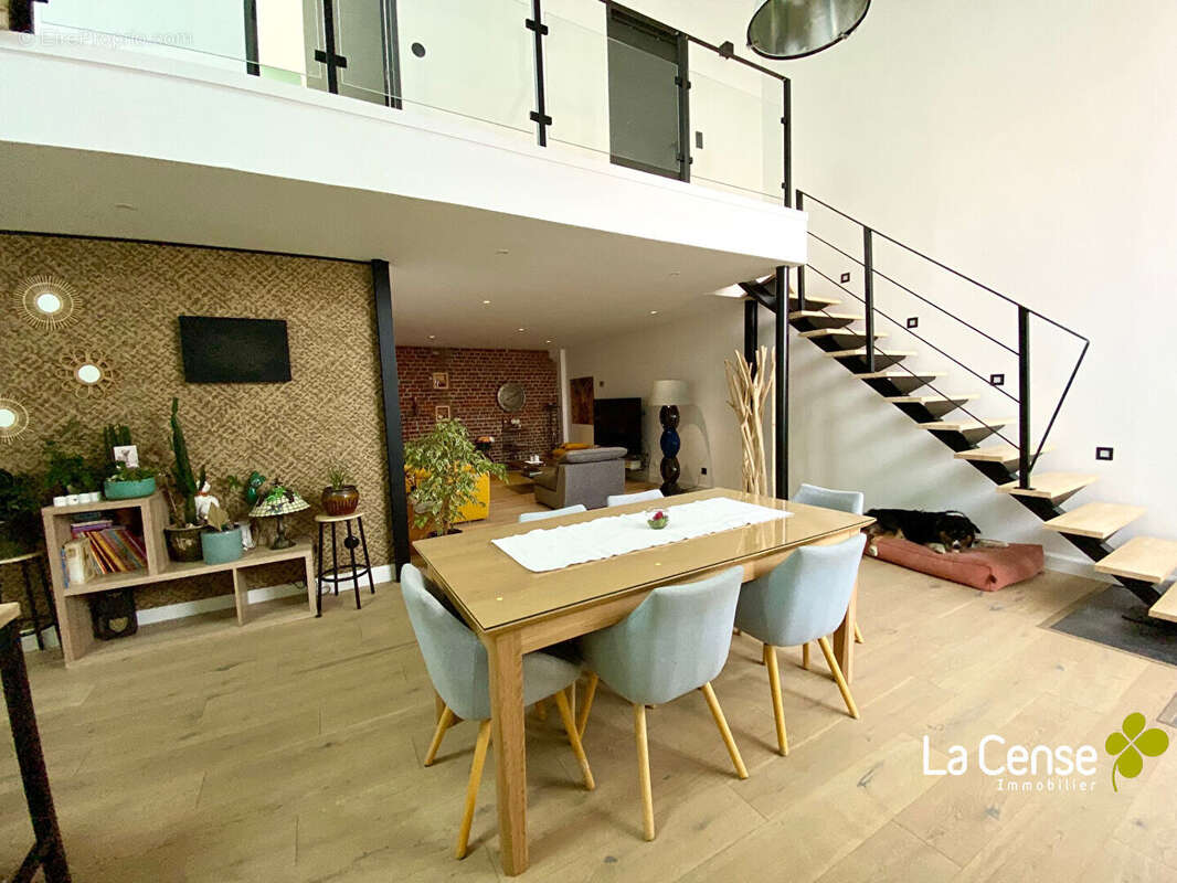 Maison à BOURGHELLES